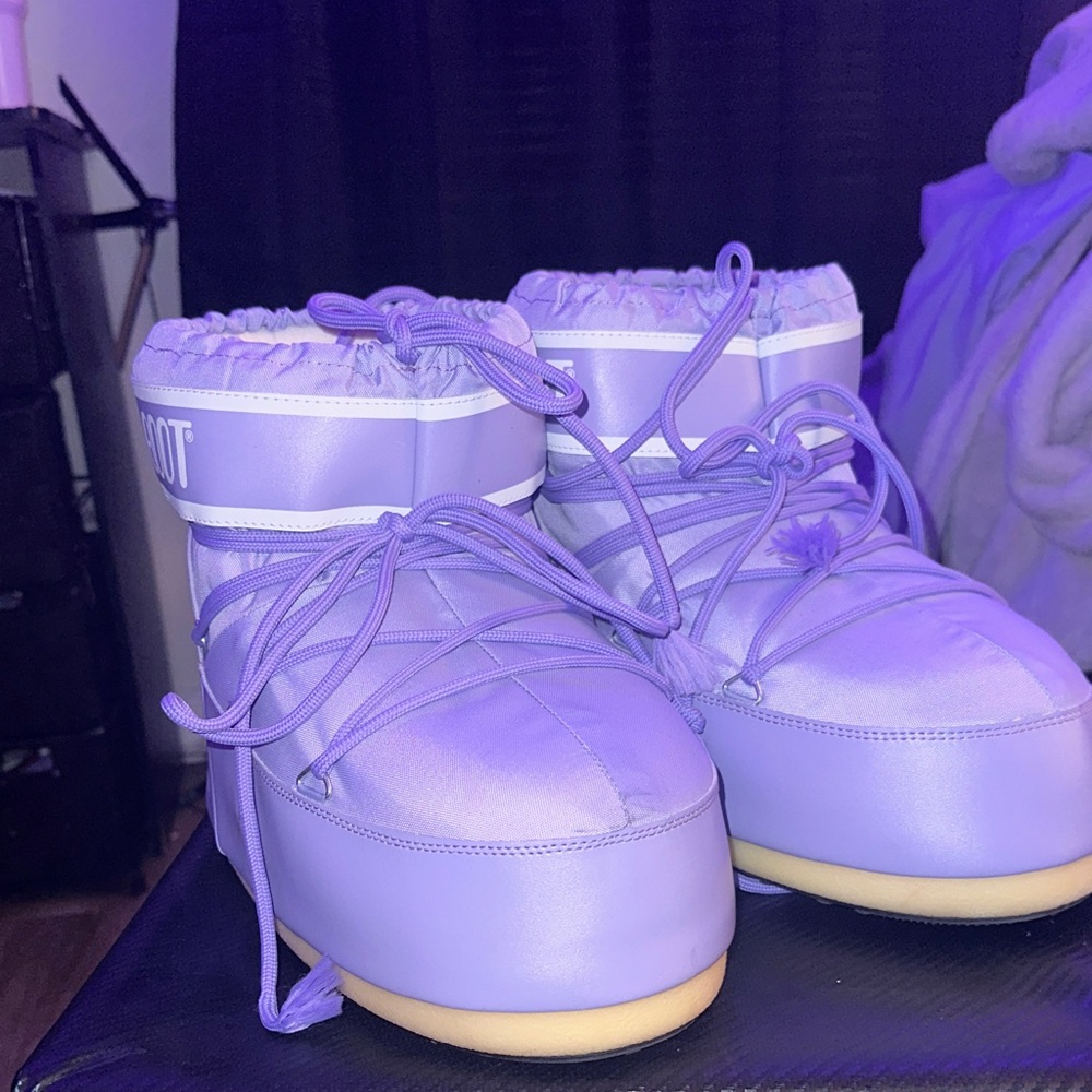 Moon Boot Purple Snow Boots